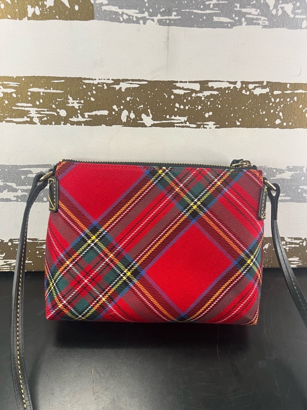 Dooney & Bourke cross body - Picture 2 of 9